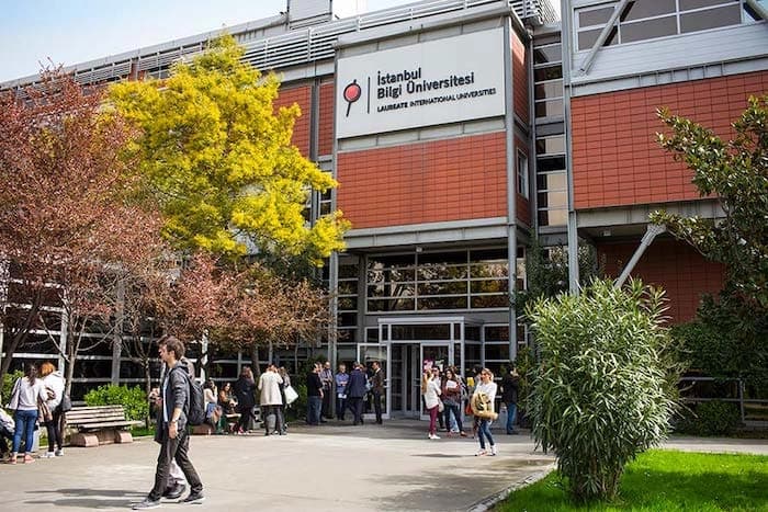 İstanbul Bilgi Üniversitesi - 3